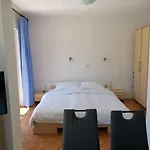 Jurandvor شقة